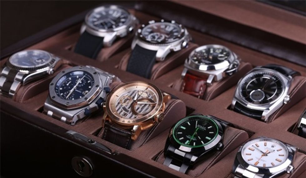 Watches-ElevenJames-Box