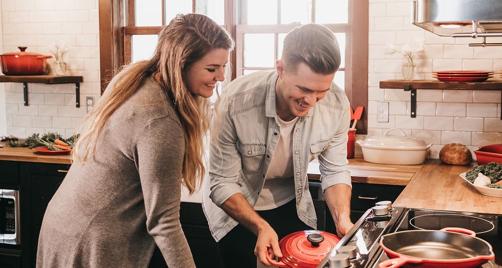 Ways to Avoid Winter Weight Gain header