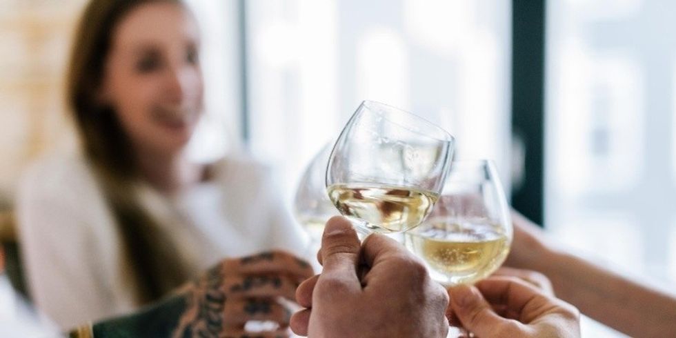 white wine 1481743689