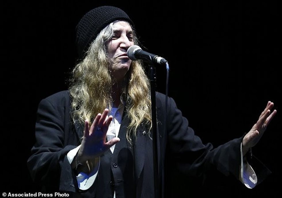 wire 94683331 1738245527 977