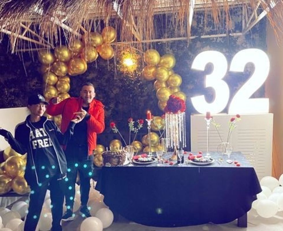 xhanidemika 1722921539297847578218582866870275424433975n e1618382078432