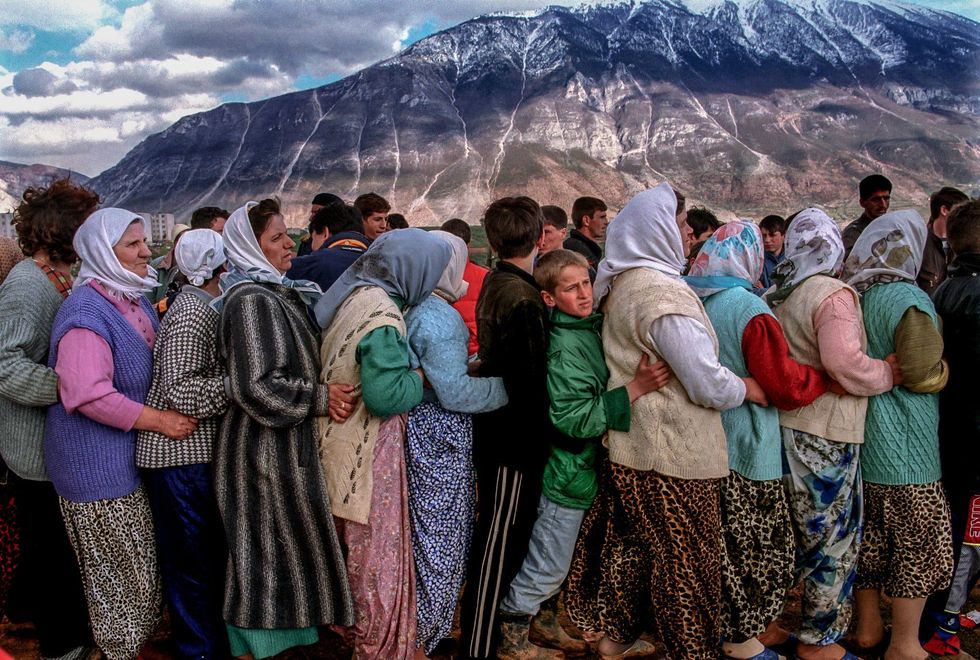 xxkosovo visual slide LMVY superJumbo