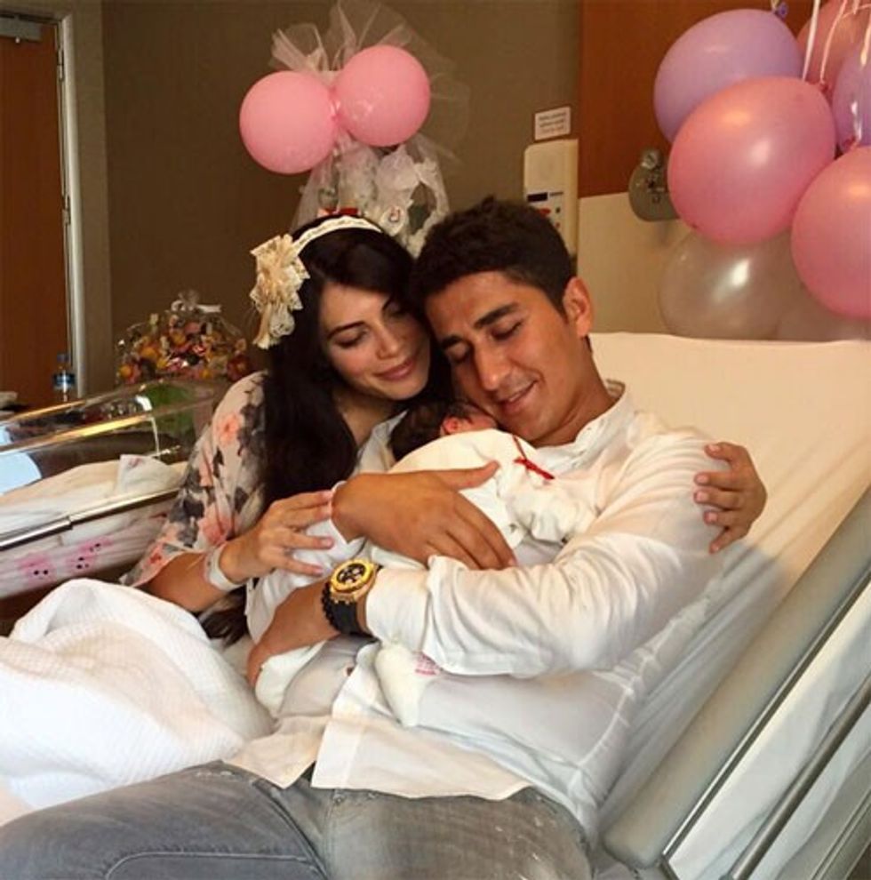 yeni dogum yapmis bir anneye ceren hindistan umit aslan imam nikahi evlilik 1512720