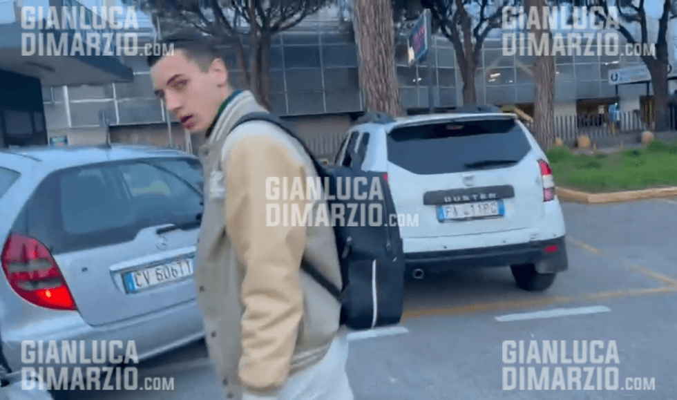 Ylli po shkon në Londër për t'iu nënshtruar një ekzaminimi mjekësor