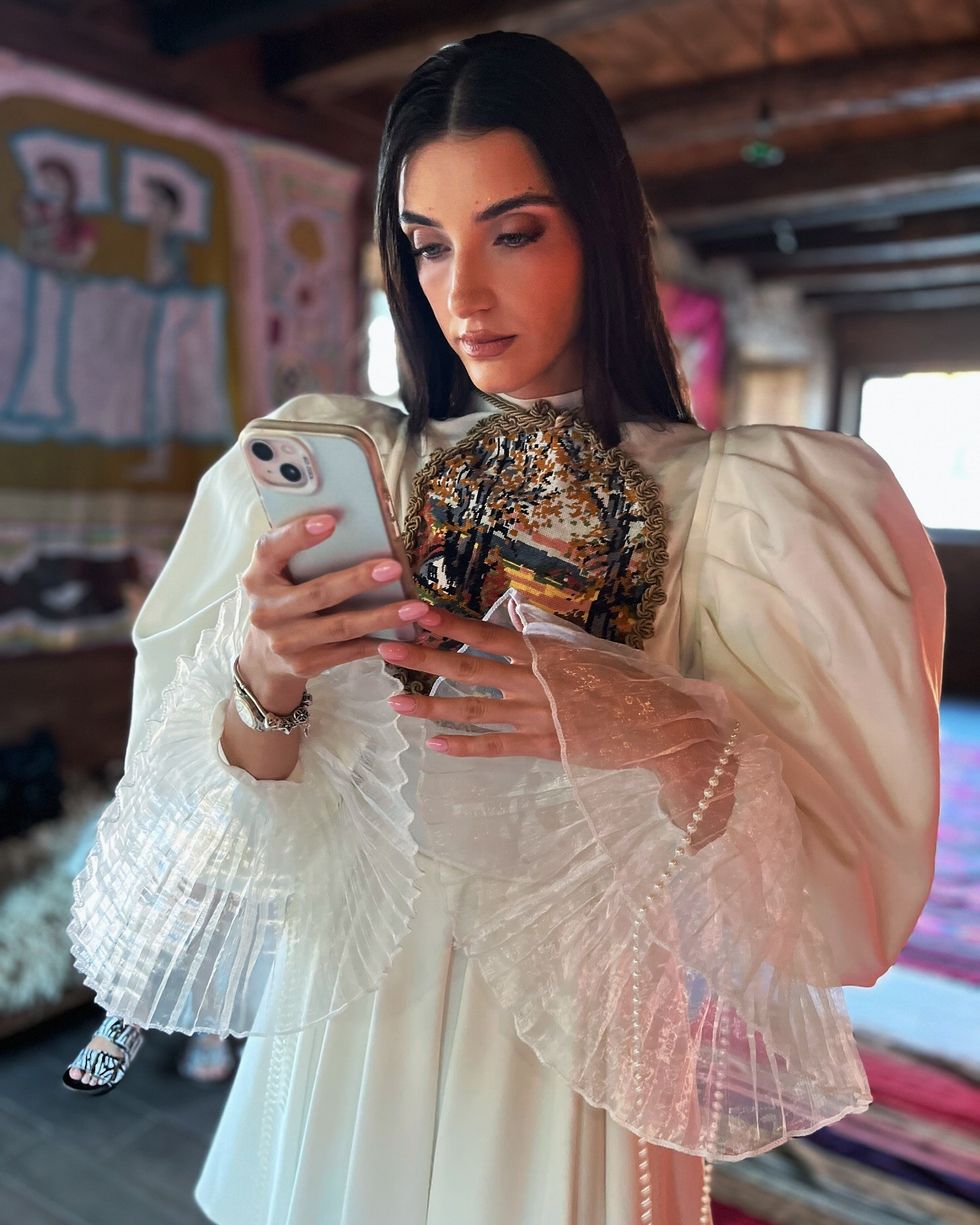 yllkabrada 1723452082 3432887337030303925 52244053608