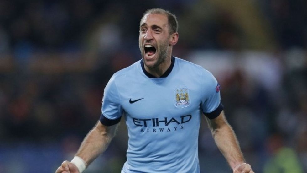 zabaleta-skuadrat-duhet-t-euml-shpenzojn-euml-si-p-euml-r-de-burynen-dhe-martialin_hd.jpg