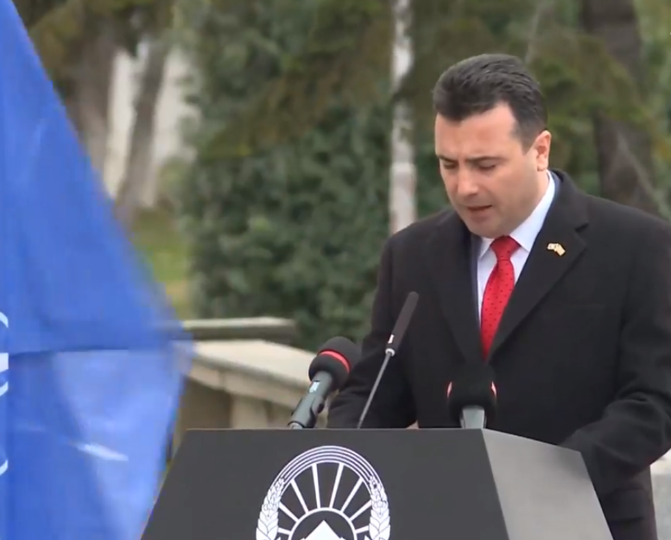 Zaev1
