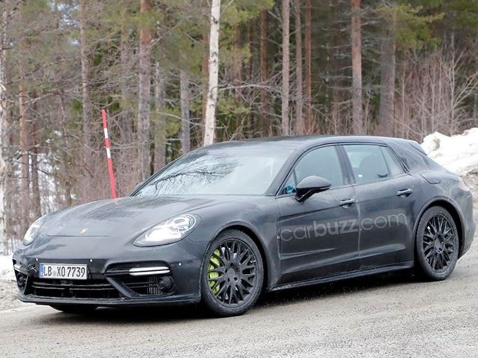 Zbulohet Porsche Panamera pak dite para lansimit zyrtar foto 4