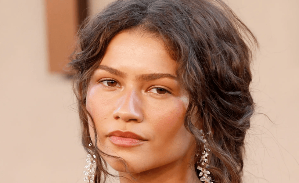 Zendaya kritikohet për vënien e vathëve të lashtë iranianë në promovimin e filmit "Odisea"