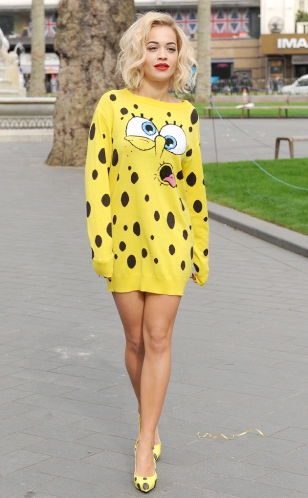 zvezdochet rita ora and other celebrities wearing ironic prints