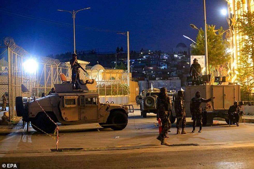 Zyrtarët minimizuan shkallën e bombardimeve, por shkalla e dëmit nuk mund të llogaritet