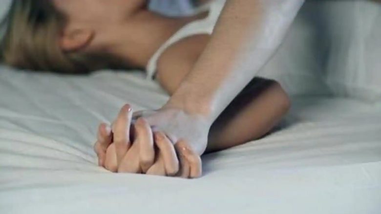 Si është e mundur që marrëdhëniet seksuale të jenë të dhimbshme?