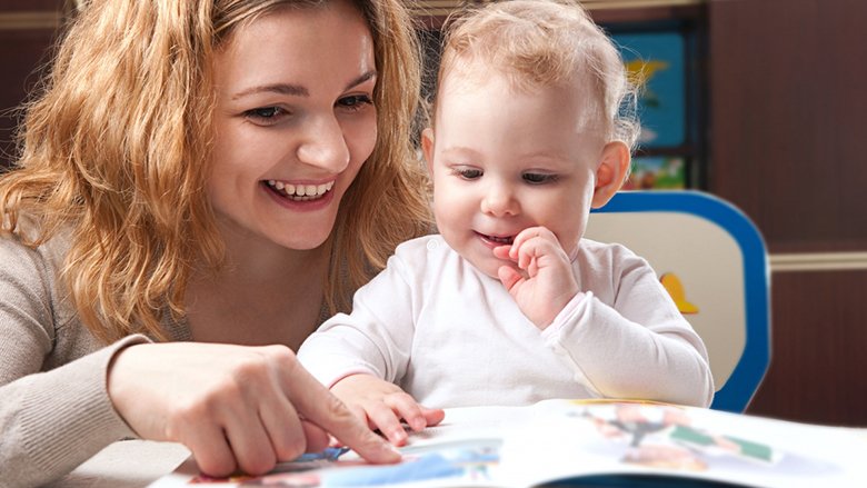Pse është e rëndësishme t’i lexoni bebes