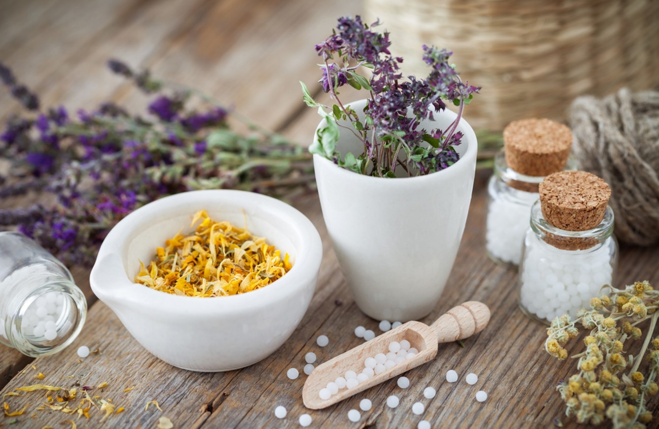 Homeopatia shëron të sëmurin, jo sëmundjen