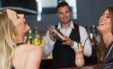 6 arsye përse alkooli dhe seksi nuk shkojnë bashkë