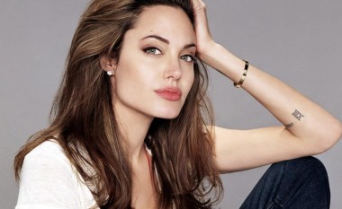 Parandalimi i kancerit, Angelina Jolie heq edhe vezoret