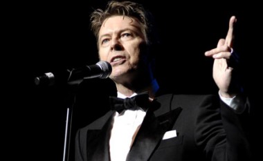 Trupi i David Bowie është djegur në fshehtësi