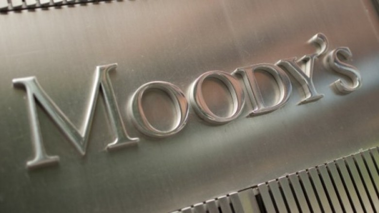 Moody’s ulë vlerësimin për 5 banka greke