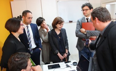 Ministrja e Inovacionit e Shqipërisë viziton ICK-në