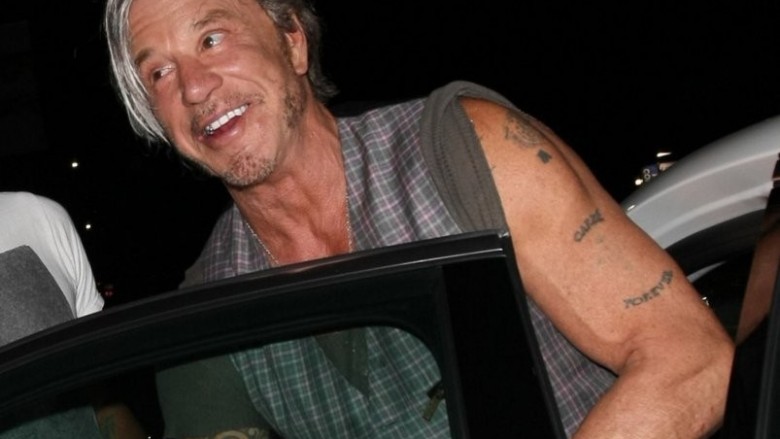 Rrëfehet Mickey Rourke: Desha ta vrisja veten me pistoletë