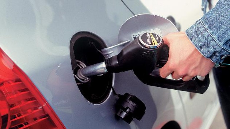 Çmimet të reja të naftës në Maqedoni, shtrenjtohen benzina dhe dizeli