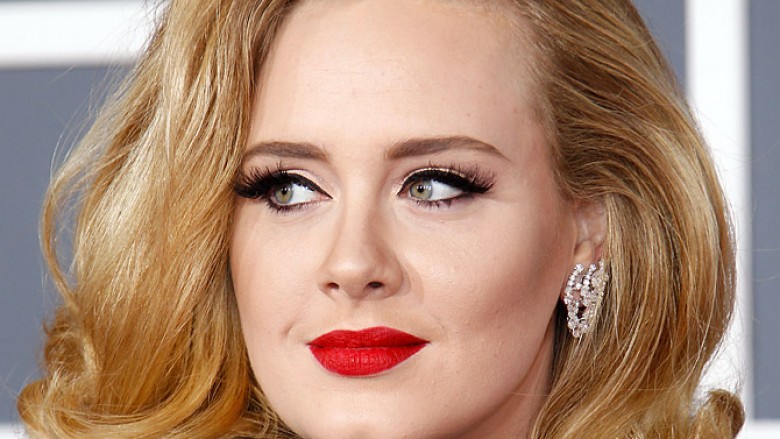 DiCaprio ka një fanse të madhe, Adele e mbështet atë për Oscar
