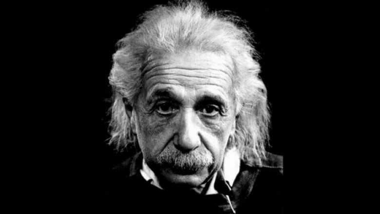 Albert Ajnshtajn, në Shqipëri? Një histori fiktive dhe e shpikur