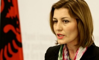 U raportua që prezantoi Kosovën si shtet islamik, reagon Alma Lama