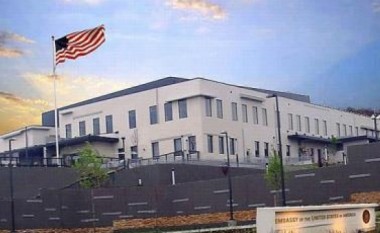 Kërcënimet e vazhdueshme nga terroristët, Ambasada e SHBA lëshon alarm sigurie
