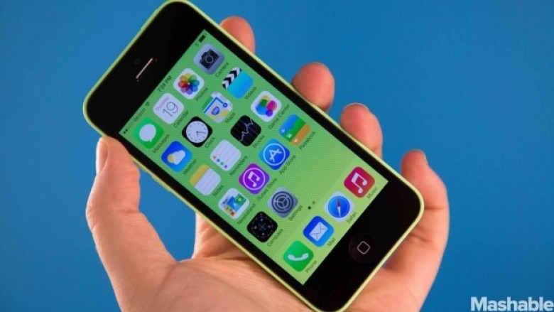 Apple zvogëlon sasinë e prodhimit të iPhone 5C