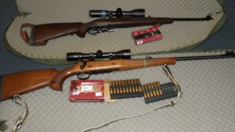 Konfiskohen armë ilegale në Zhegër, arrestohen dy persona