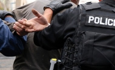 Arrestohet një shtetas turk për ‘kontrabandim me migrantë’