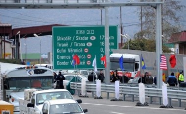 Shqipëri-Kosovë,  shumë fjalë pak bashkëpunim