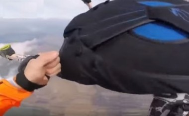 Humb kontrollin e parashutës, vdes 27 vjeçari në Dibër