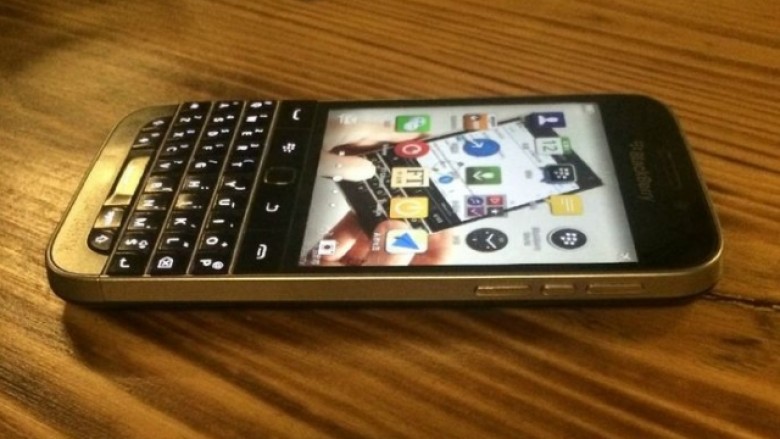 BlackBerry përgatit edhe modelin Classic