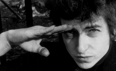 Perlat e Bob Dylan që ia siguruan atij çmimin Nobel për letërsi (Video)