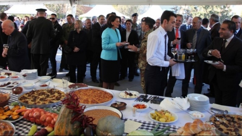 Darka e Lamës u mbajt në Sheshin Ibrahim Rugova