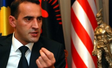 Haradinaj: Urime 28 Nëntori për breza të tërë që luftuan ndër shekuj