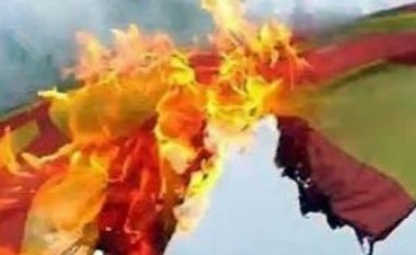 MPJ: Dënojmë djegien e flamurit maqedonas në Kosovë