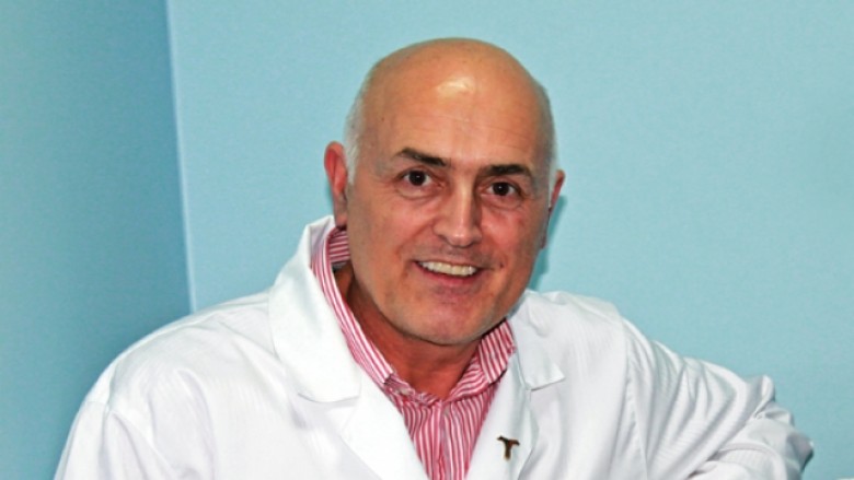 Dr. Sci.  Naser Salihu, oftalmolog