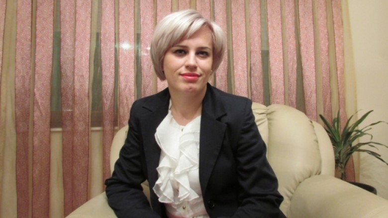 Dr. Venera Emini-Koçinaj, Stomatologe-ortodonte
