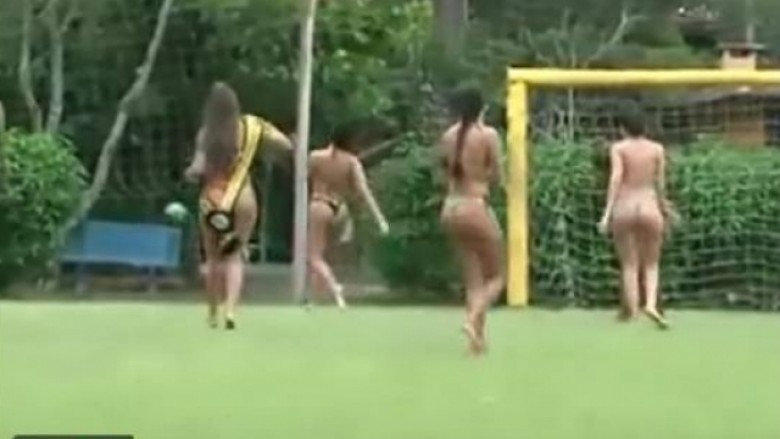 Edhe femrat e Brazilit luajnë mirë futboll – me bikini! (Video)