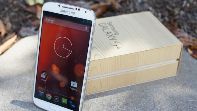 Edhe Samsung Galaxy S4 GPE me Android KitKat