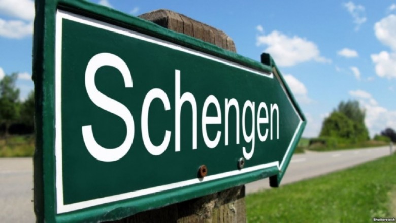Kosovarët kanë shpenzuar 89 milionë euro për pajisjen me vizë Schengen
