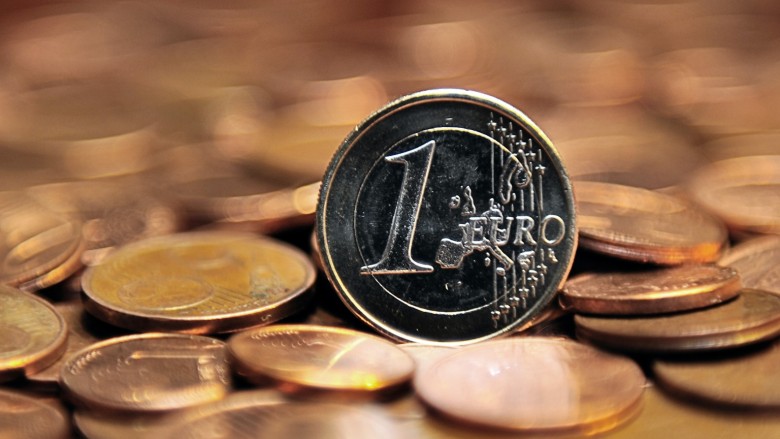 Në pikëpagesat rrugore të Maqedonisë qarkullojnë monedha false prej një dhe dy euro, kryesisht i lënë shtetasit e huaj