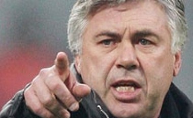 Ancelotti: Nuk do të më shihni të zhveshur