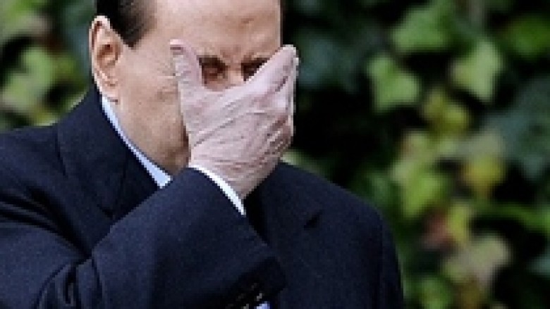 Berlusconi: Ekipi bëri mirë që lëshoi fushën