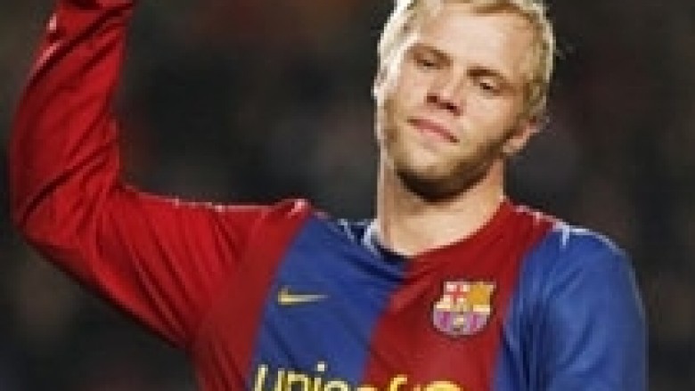 Tottenham dhe West Ham rikthehen kah Gudjohnsen