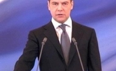 Gazi, Medvedev bisedon me Jushcenkon