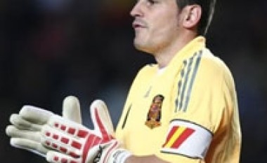 Casillas i bindur se Barcelona do të ngecë